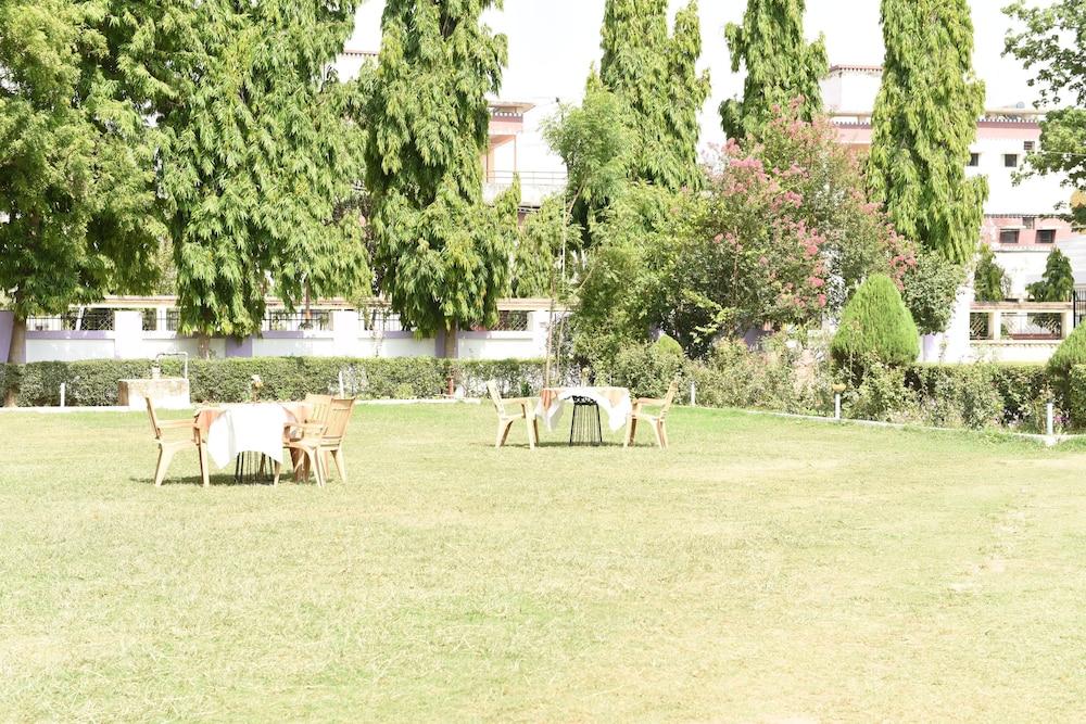 Hotel Lumbini International Бодх-Гая Екстер'єр фото