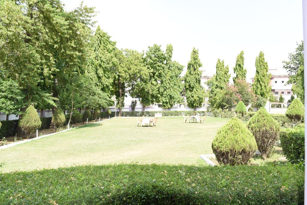 Hotel Lumbini International Бодх-Гая Екстер'єр фото